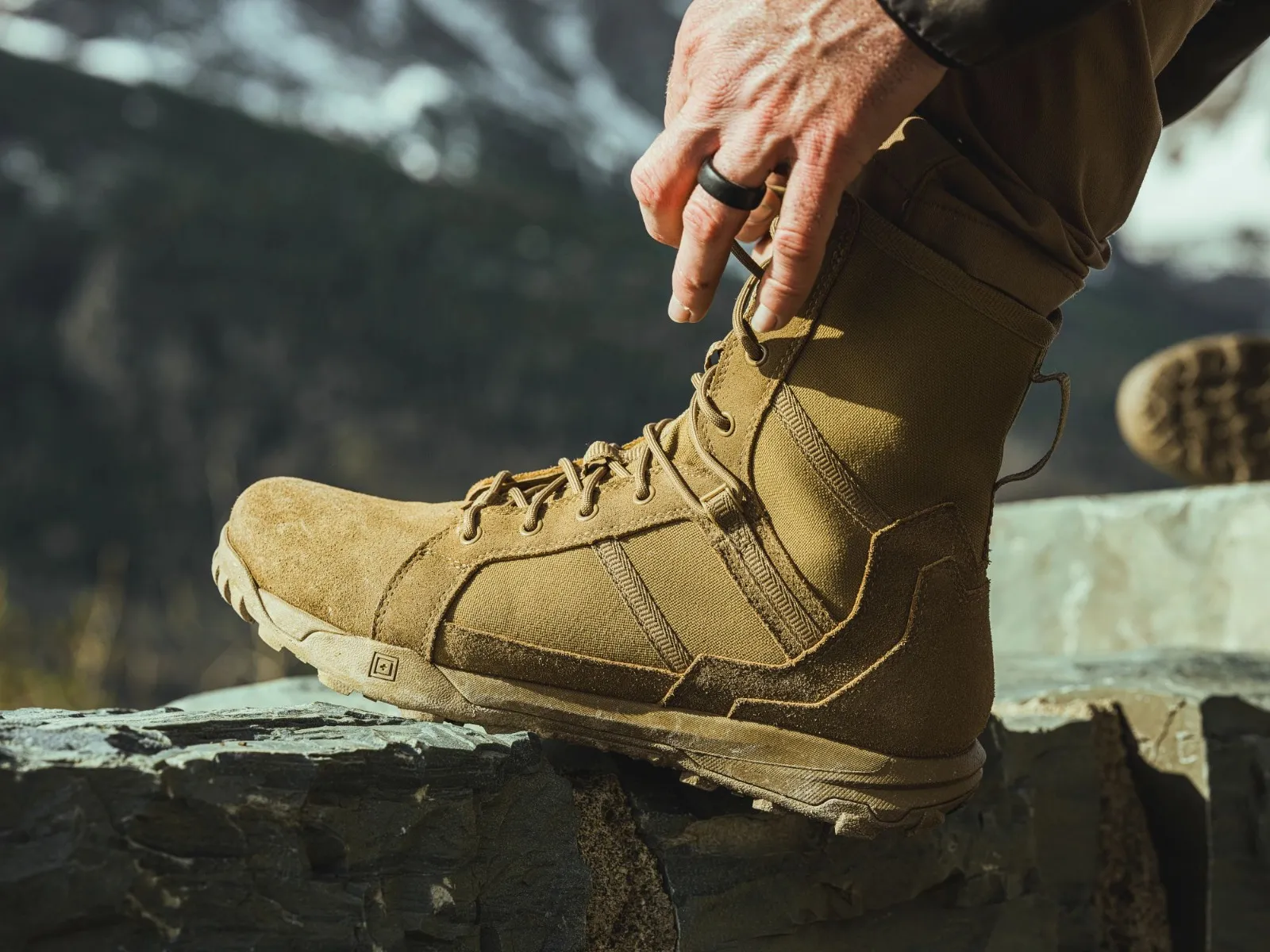Fearlessly Face Each Problem with 5.11 Tactical’s A/T™ 8″ AR 670-1 Boot – Your Trusted Tactical Selection
